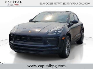 2023 Porsche Macan Base
