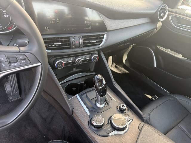 2017 Alfa Romeo Giulia Ti