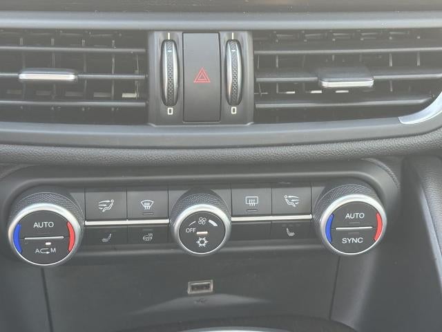 2017 Alfa Romeo Giulia Ti