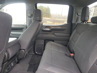 2024 GMC Sierra 1500 SLE