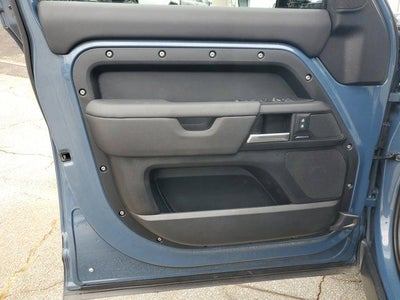 2025 Land Rover Defender S