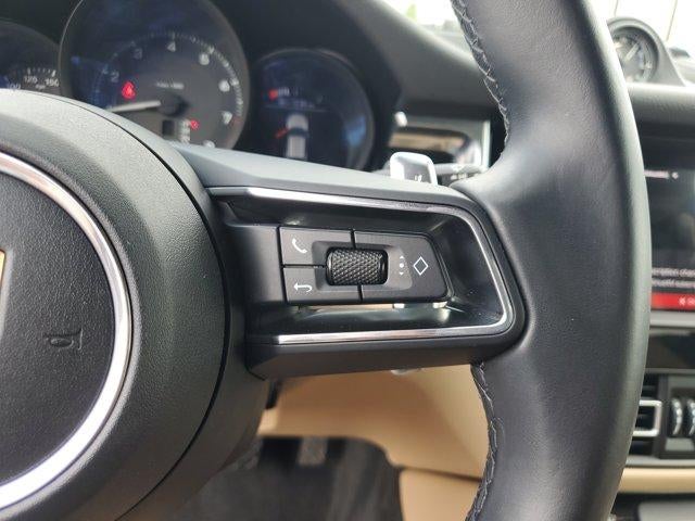 2023 Porsche Macan Base