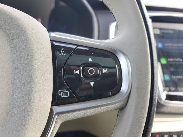 2024 Volvo XC90 Core Bright Theme